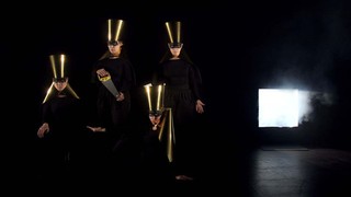 Brown Council | Kelly Doley, Australia b.1984 | Frances Barrett, Australia b.1983 | Kate Blackmore, Australia b.1982 | Diana Smith, Australia b.1981 | Appearing Act (production image) 2011 | Single channel HD video, 16:9, colour, sound, 6:12 mins | Video: William Mansfield | Image courtesy: The artists