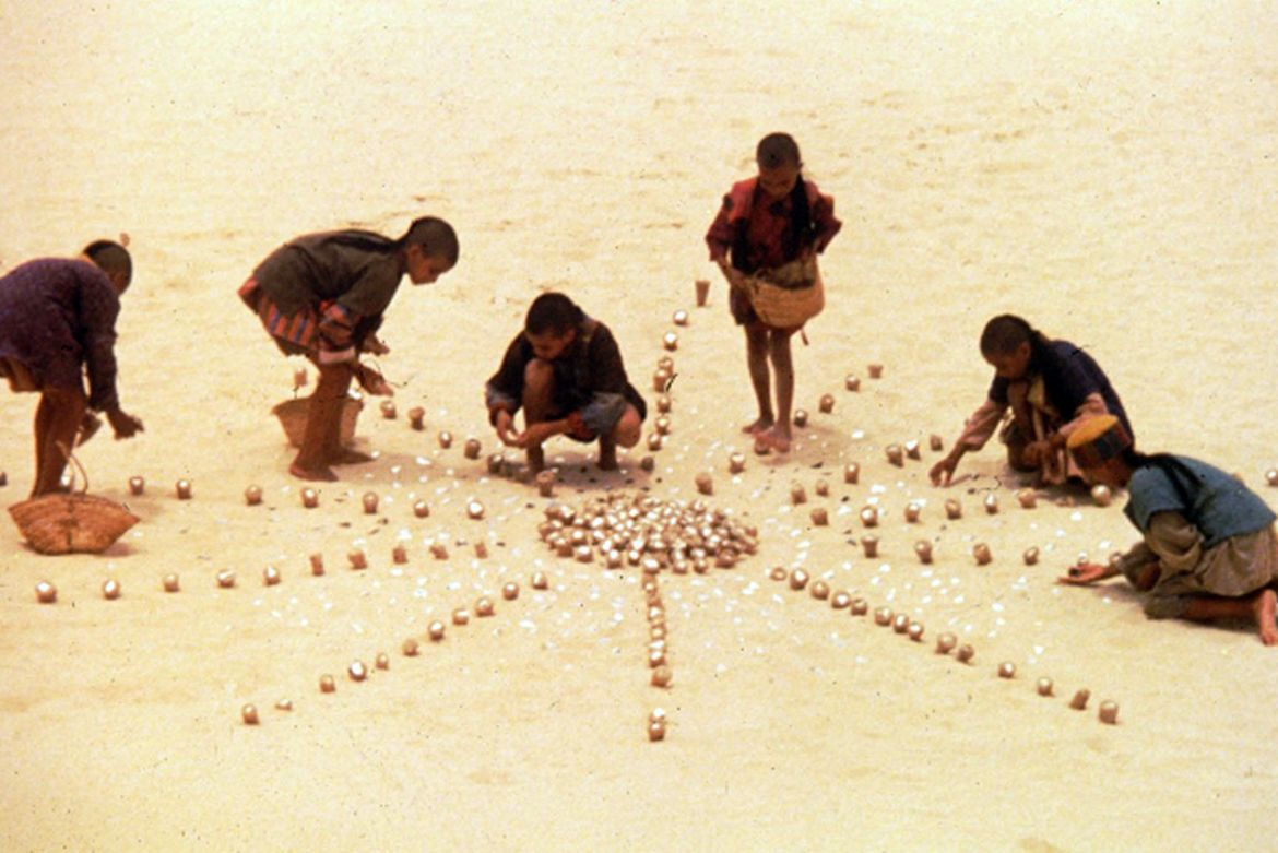 Production still from Wanderers of the Desert 1984 / Director: Nacer Khemir / Image courtesy: Trigon Films
