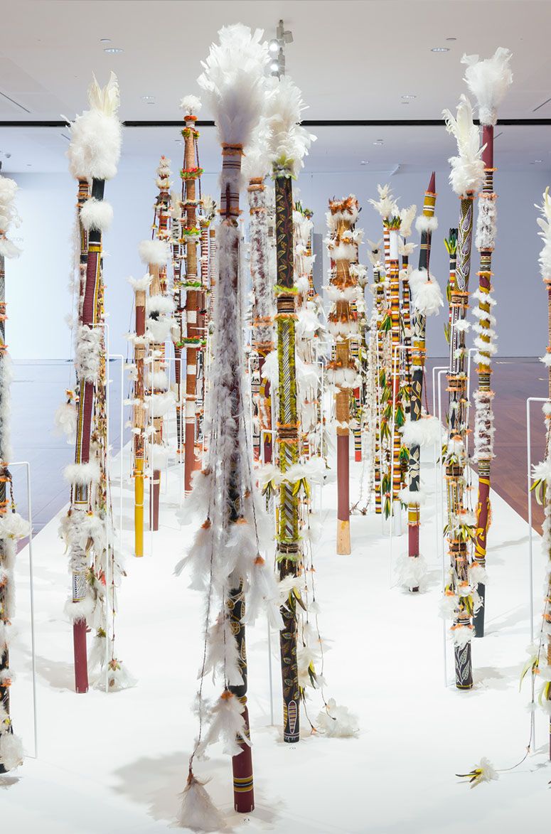 Henry Gambika Nupurra Dhamarandji; Trevor Gurruwiwi; Richard Galnardiwuy; Gali Yalkarriwuy Gurruwiwi; David Lakarriny Gurruwiwi Paul Gurruwiwi / Banumbirr (Morning Star poles)1995-2013 / Wood, bark fibre string, cotton thread, cotton thread with natural pigments, feathers, native beeswax, beeswax with synthetic polymer paint, natural pigments / Collection: Queensland Art Gallery / © The artists/Licensed by Viscopy, 2017