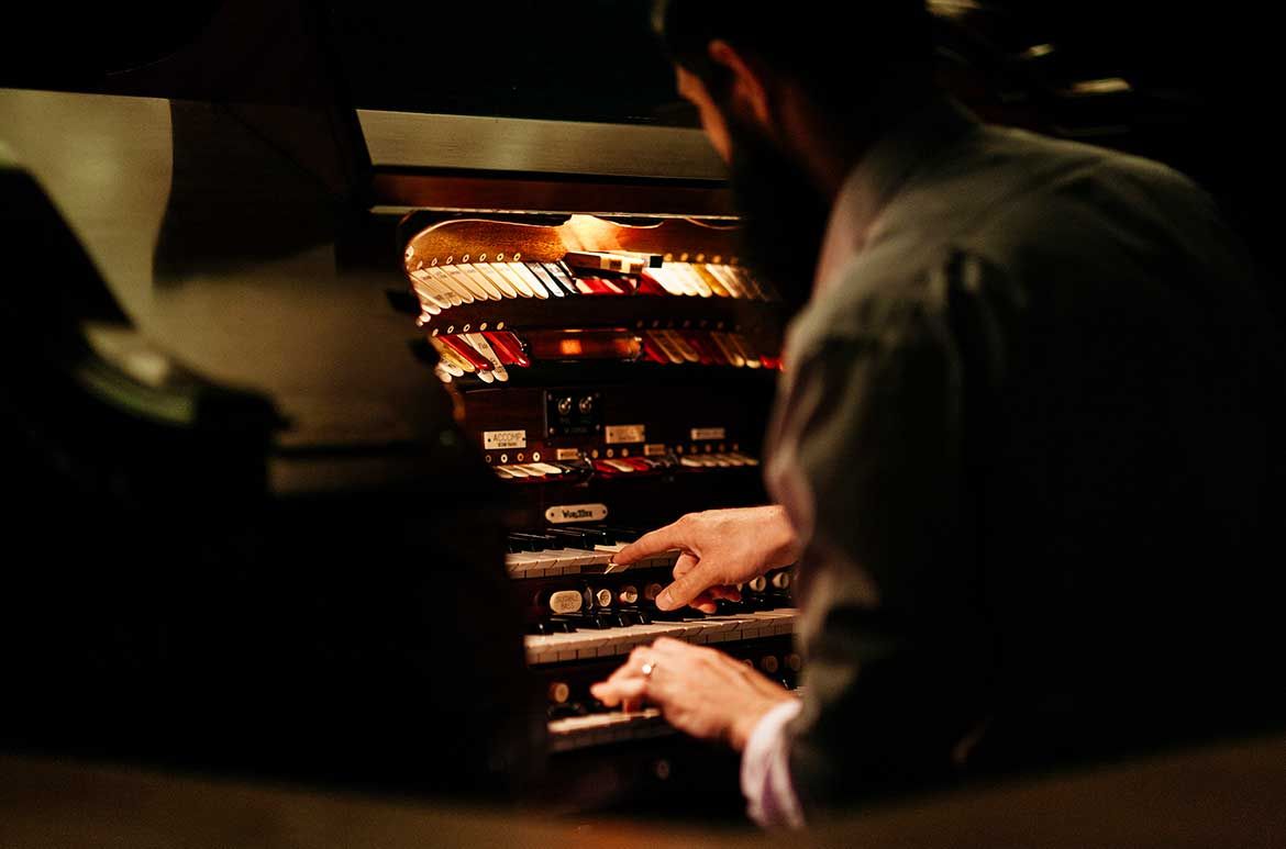 Organist David Bailey playing the Gallery’s 1929 Wurlitzer organ / Photograph: Joe Ruckli © QAGOMA