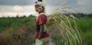 Production still from The Seen and Unseen 2017 / Director: Kamila Andini / Image courtesy: Cercamon