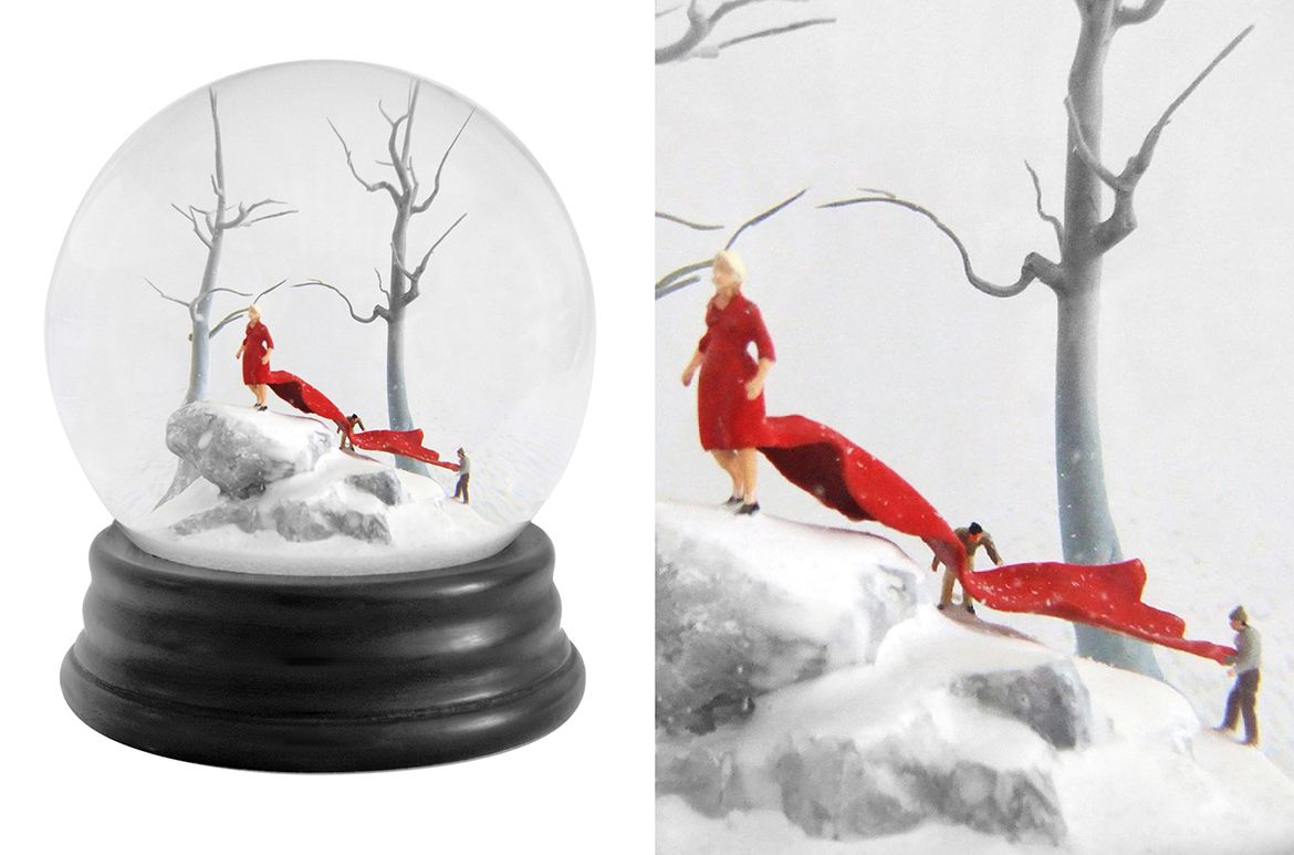 Walter Martin, United States b.1953; Paloma Muñoz, Spain b.1965 / Traveler 225 2007 / Snow globe / 19 x 15.2 x 15.2cm / Purchased 2023 with funds from Tim Fairfax AC through the QAGOMA Foundation / Collection: Queensland Art Gallery | Gallery of Modern Art / © Walter Martin & Paloma Muñoz
