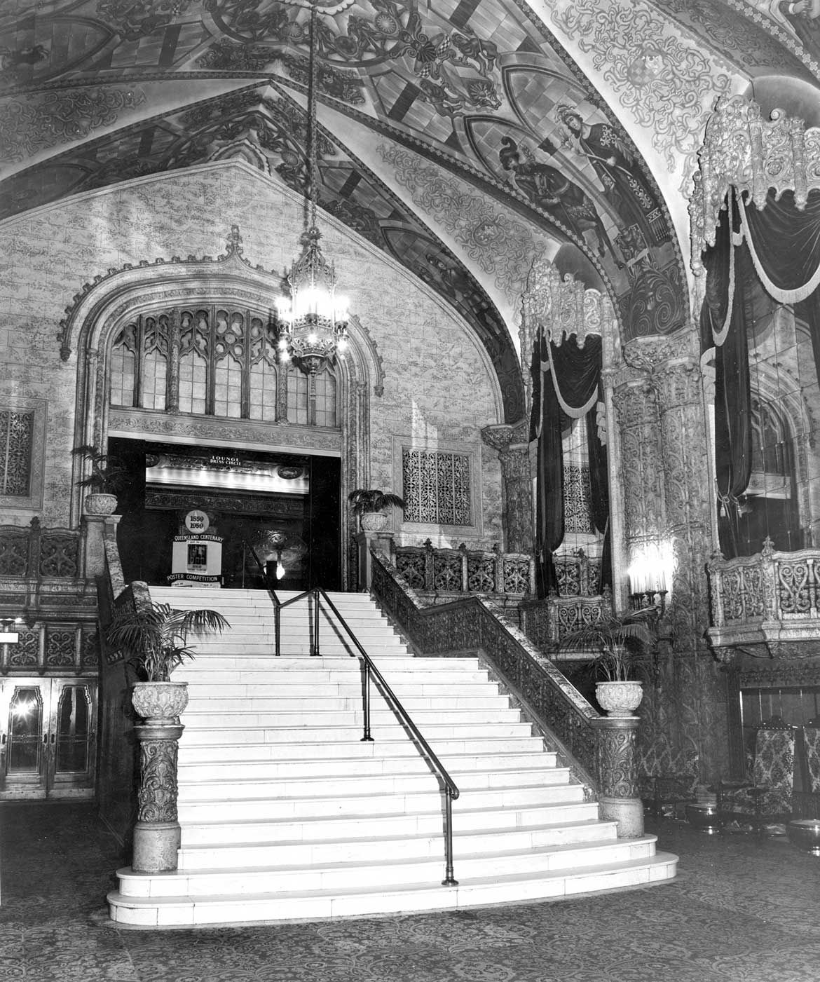 Regent Theatre foyer, c.1959 / 6523-0001-0109 / Courtesy: State Library of Queensland, Brisbane