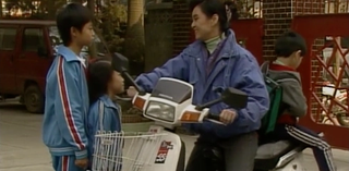 Production still from Give Me a Home 1991 / Director: Tsai Ming-liang / Image courtesy: Homegreen Films