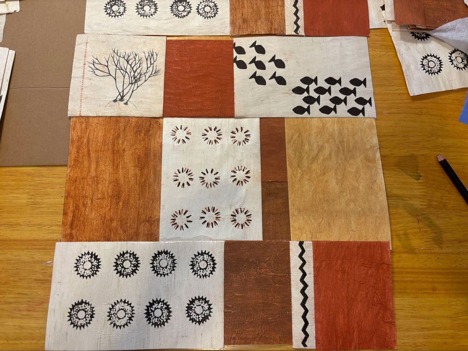 Bernice Akamine / Kumu (detail) 2024 / Earth pigments and ink on kapa (hand-beaten paper mulberry), cotton thread and inte acing fabric / 188 x 188cm (approx.) / Commissioned for APT11 / Purchased 2024 with funds from Cathryn Mittelheuser AM through the Queensland A Gallery | Gallery of Modern Art Foundation / Collection: Queensland A Gallery | Gallery of Modern Art / Photograph: Nam Le