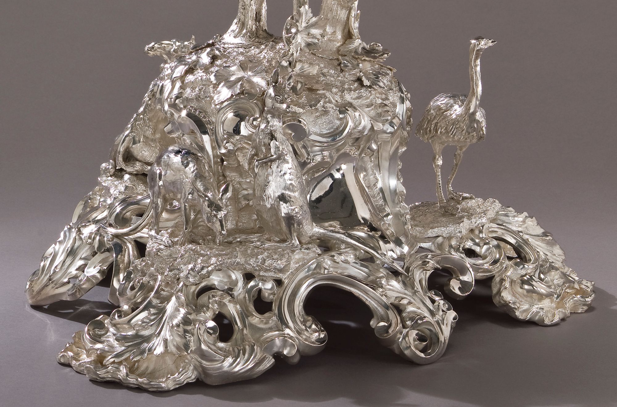 Hunt & Roskell, England 1843–97 / Presentation vase (detail) 1864 / Sterling silver, cast and chased, with silver-plated insert / 53 x 42cm (diam.); weight: 10.1kg / Purchased 2009 with funds raised through the QAG Foundation 30th Anniversary Appeal / Collection: Queensland Art Gallery | Gallery of Modern Art