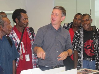 Kwoma artists working with Gallery Exhibitions team. From left: Anton Waiawas, Simon Goiyap, Michael O’Sullivan, Rex Maukos and Nelson Makamoi / Photograph: © QAGOMA