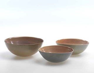 HANSSEN PIGOTT, Gwyn
Australia b.1935 d.2013
Three inseparable bowls
c.1988-89
Porcelain, wheelthrown and wood fired
8 x 20.1cm (diam.); 6.5 x 17.7cm (diam.); 6 x 16.5cm (diam.)
Acc. 2012.630a-c
Gift of the Josephine Ulrick and Win Schubert Foundation for the Arts through the Queensland Art Gallery Foundation 2012. Donated through the Australian Government’s Cultural Gifts Program