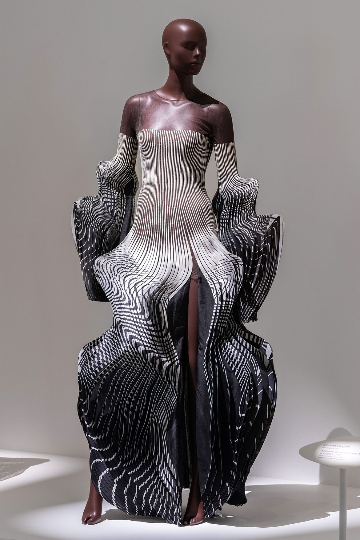Iris van Herpen, Netherlands b.1984 / Dichotomy strapless gown, from the ‘Hypnosis’ collection (detail) 2019 / Laser-cut polyester silk, mylar, tulle, duchesse satin / © & courtesy: Iris van Herpen atelier / Photograph: N Umek © QAGOMA