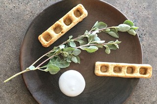 Xanadu Wine Bar: Chicken, truffle, saltbush waffle
