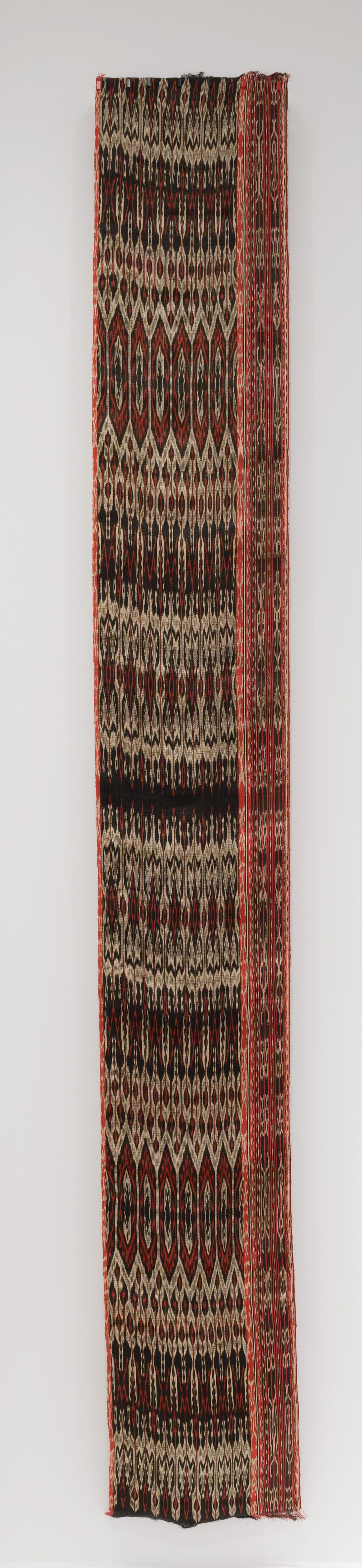 Noemi Ofong / Tboli people / The Philippines b.1969 / Lives and works in Klubi, Lake Sebu, South Cotabato, The Philippines / Tnalak (Denoli [water spirit] motif) 2024 / Abaca fibre, natural dyes / Purchased 2024 with funds from the Bequest of Noela Clare Deutscher, in memory of her parents, A. Evans Deutscher and Clare Deutscher, through the Queensland Art Gallery | Gallery of Modern Art Foundation / © Noemi Ofong / Photograph: C Callistemon, QAGOMA