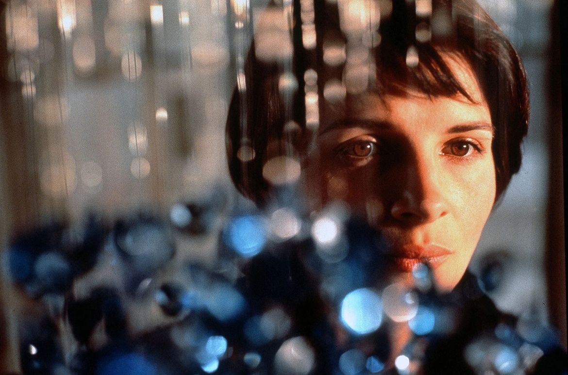 Production still from Three Colours: Blue 1993 / Director: Krzysztof Kieślowski / Image courtesy : mk2 Films