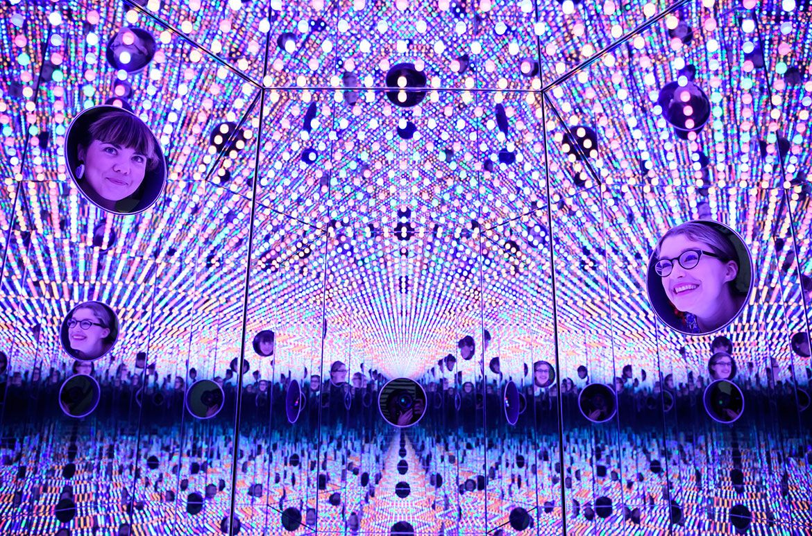 Yayoi Kusama, Japan b.1929 / WANT TO LOVE ON THE FESTIVAL NIGHT 2017, Collection of the Artist ©YAYOI KUSAMA. Courtesy of Ota Fine Arts, Tokyo/Singapore. Installation view at GOMA, 2017