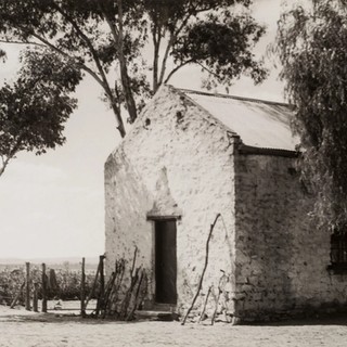 School house, Hermannsburg Mission, 1947 / Photograph: EW Searle / Oswald A Wallent Collection / Collection: QAGOMA Research Library