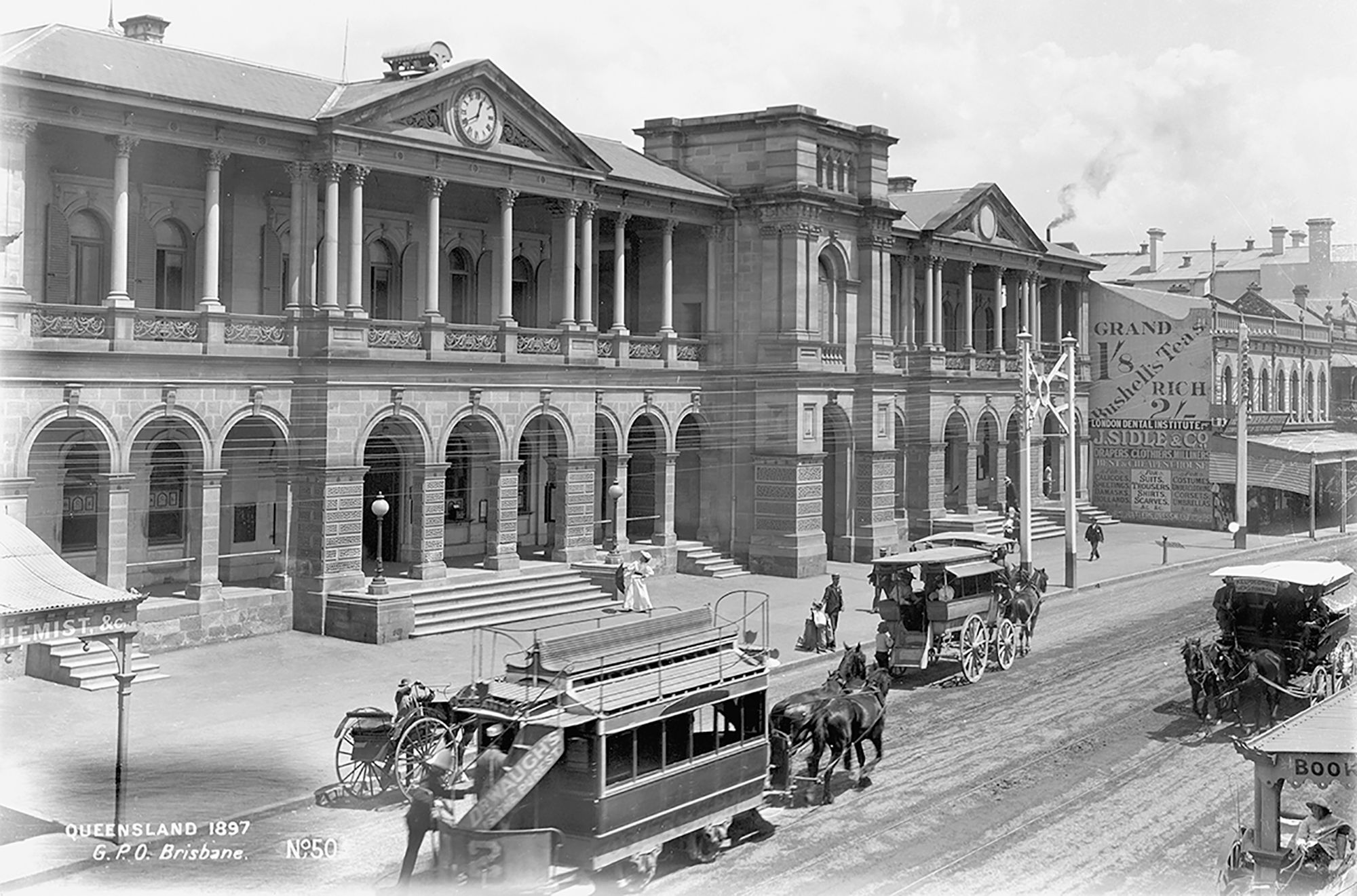Queen Street, Brisbane, 1897 / ID ITM1108377 / Courtesy: Queensland State Archives