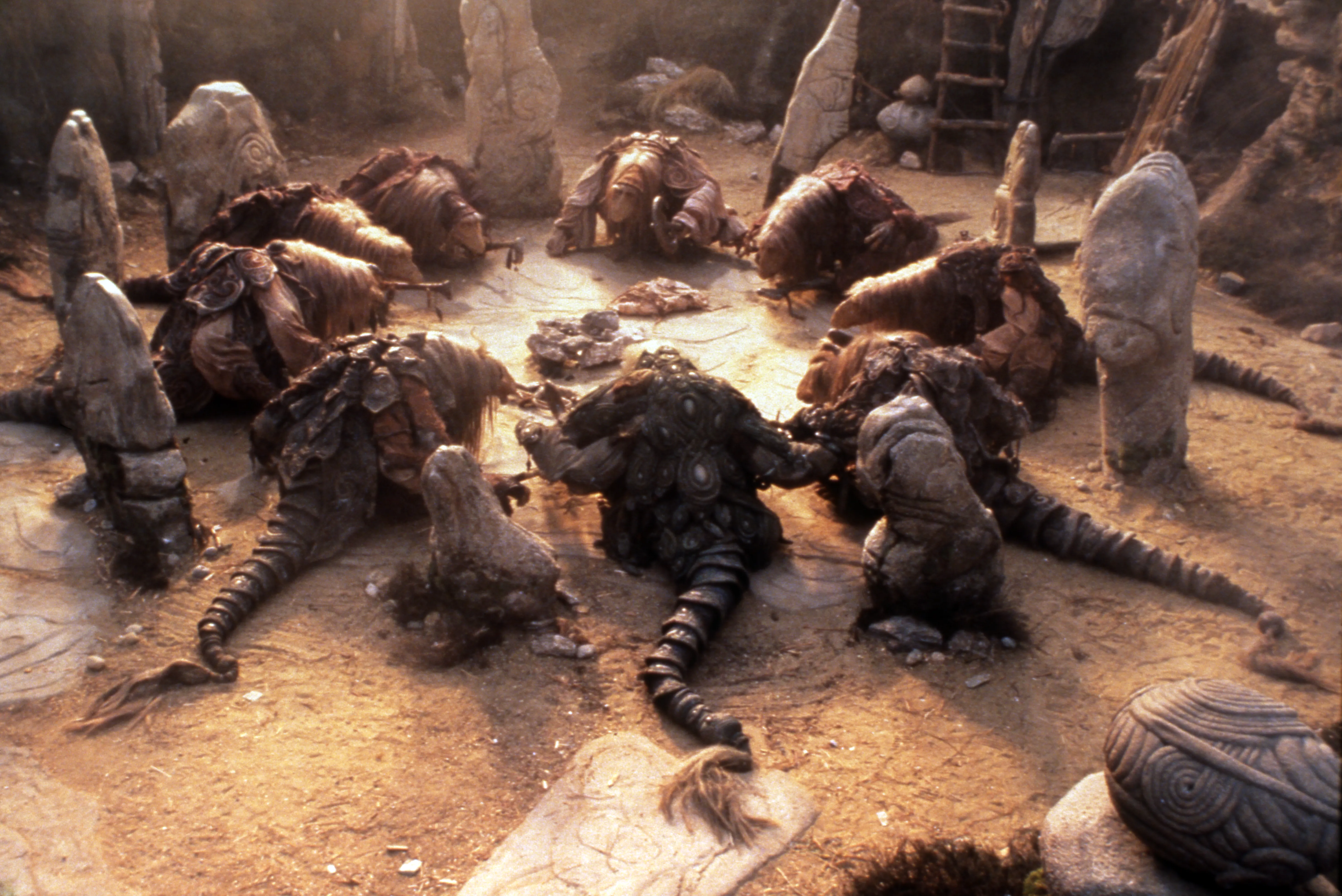 Production still from The Dark Crystal 1982 / Directors: Jim Henson, Frank Oz / Image courtesy: Universal Pictures Australia, The Jim Henson Company