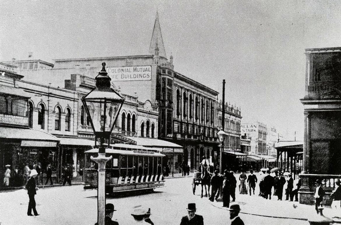 Corner Queen and George Streets c.1910 featuring Brisbane’s Town Hall / Courtesy: Queensland State Archives