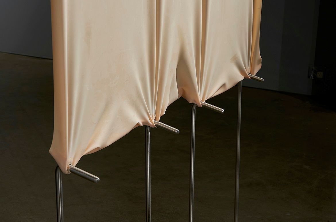 Kate Bohunnis, Australia b.1990 / an active accumulation (tense) (installation view) 2020 / Latex, stainless steel / 350 x 100 x 1.2cm / © Kate Bohunnis / Image courtesy: The artist & STATION