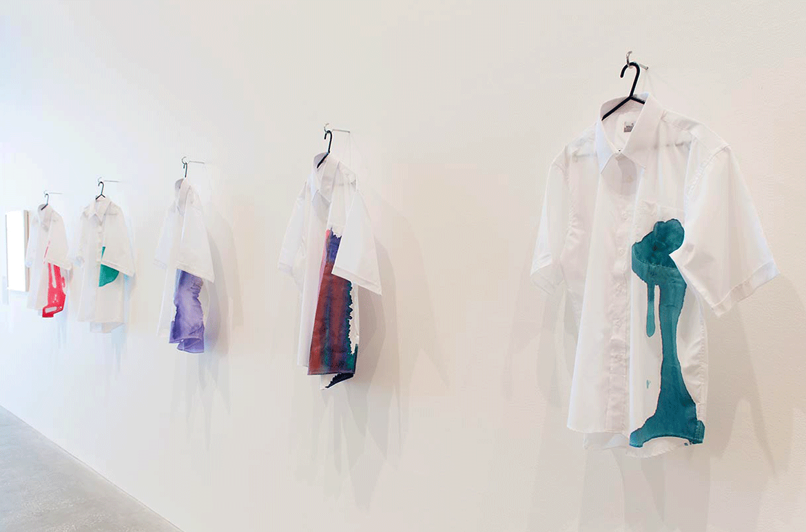 Robert MacPherson, Australia 1937-2021 / MAYFAIR: PEERLESS 2002–2007 / 15 men’s shirts, ink, hangers, offset print (framed) / Collection: Robert MacPherson / Courtesy: Yuill | Crowley, Sydney / © Estate of Robert MacPherson