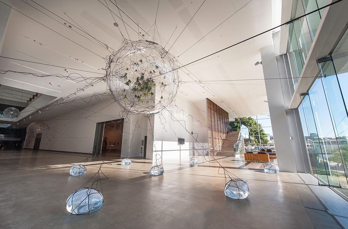 Tomás Saraceno, Argentina b.1973 / Biosphere 02 2009 / PVC, rope, nylon monofilament, acrylic, Tillandsia plants, air pressure regulator system, hydration system / Purchased 2014 with funds from Tim Fairfax, AC, through the Queensland Art Gallery | Gallery of Modern Art Foundation / Collection: Queensland Art Gallery | Gallery of Modern Art / © Tomás Saraceno
