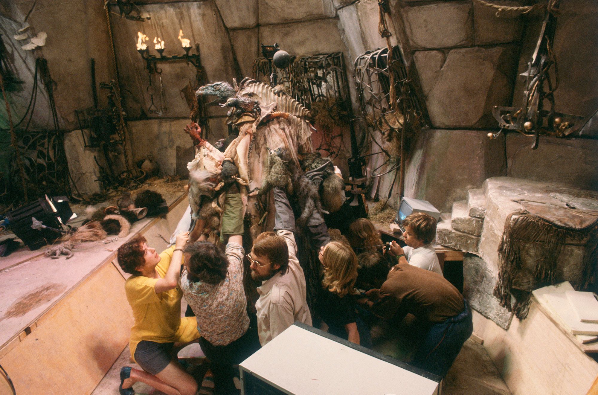 Behind the scenes of The Dark Crystal 1982 / Directors: Jim Henson, Frank Oz / © The Jim Henson Company. All Rights Reserved / Image courtesy: The Jim Henson Company