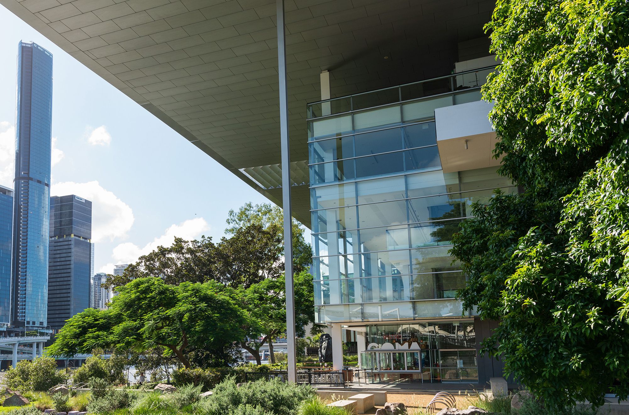 The Gallery of Modern Art and GOMA Bistro boasts a genuine riverfront location just a short walk from Brisbane's CBD / Photograph: N Harth © QAGOMA