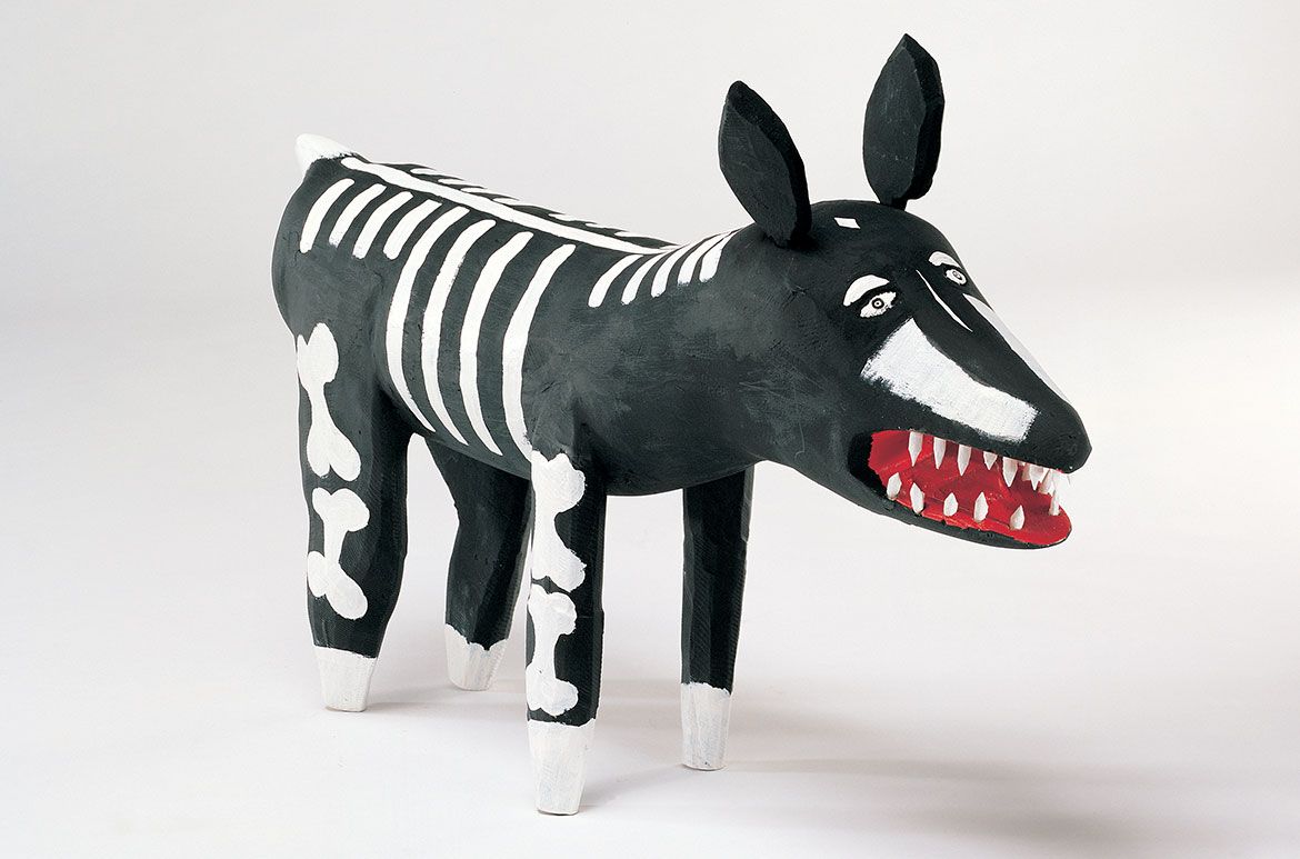 Craig Koomeeta, Wik-Alkan people, Australia b.1977 / Dingo 2002 / Carved milkwood with synthetic polymer paint / 41.5 x 62.5 x 15cm / Purchased 2002. QAG Foundation Grant / Collection: Queensland Art Gallery | Gallery of Modern Art / © Craig Koomeeta