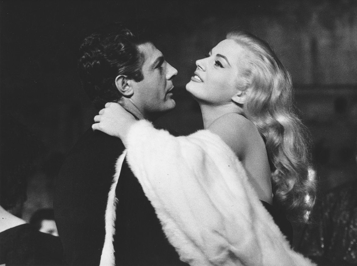 Production still from La Dolce Vita 1960 /
Director: Federico Fellini / Image courtesy: Janus Films