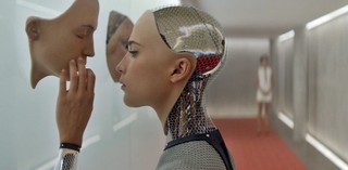 Production still from Ex Machina 2015 / Director: Alex Garland / Image courtesy: Universal Pictures