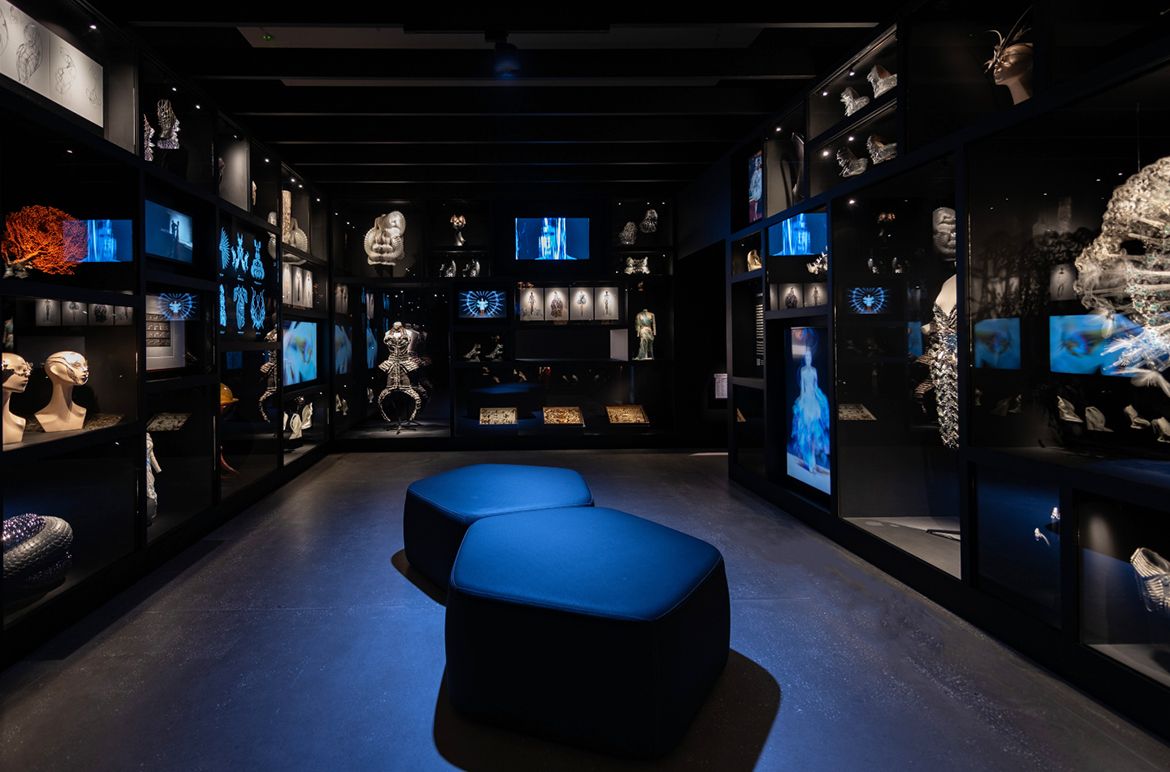 Cabinet of curiosities, ‘Iris van Herpen: Sculpting the Senses’, GOMA 2024 / Photograph: N Umek © QAGOMA