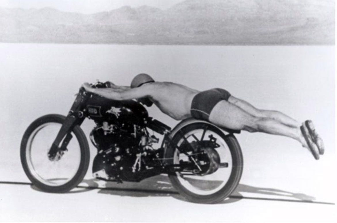 Rollie Free riding in minimal clothing during his record-breaking run in 1948 / Image Courtesy: Wikimedia Commons