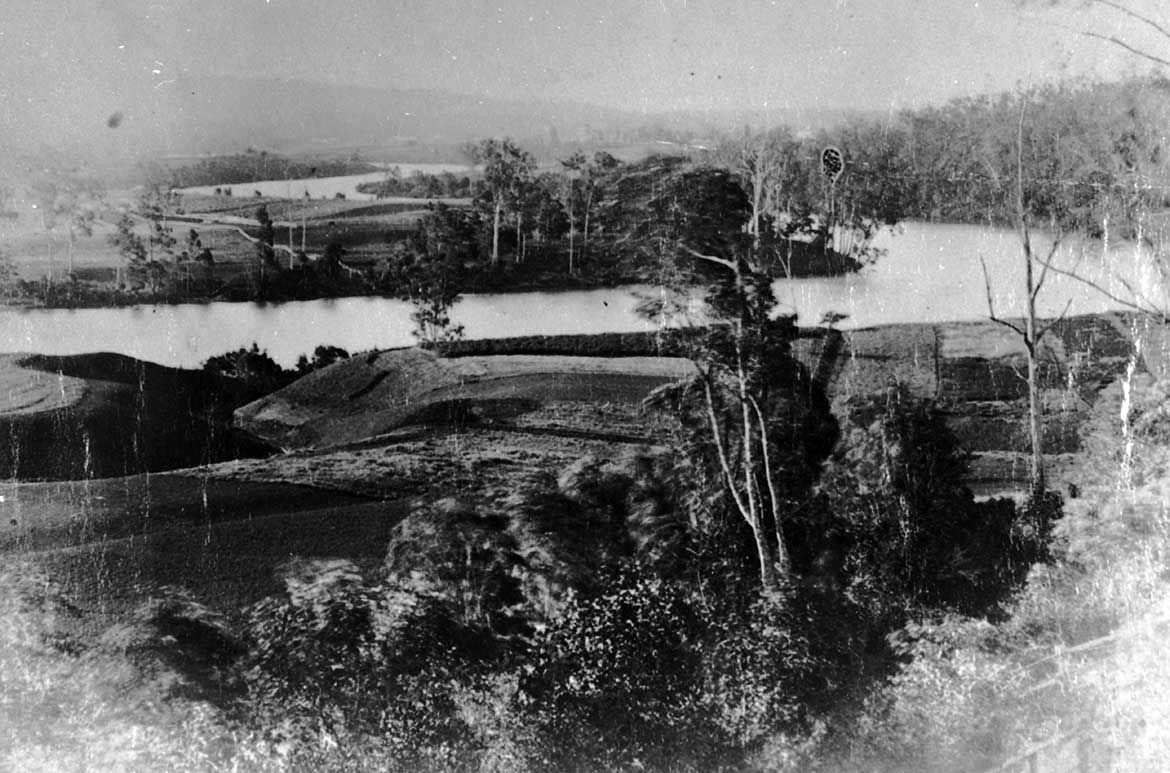 View from Oxley towards Fig Tree Pocket, c.1890 / 191807 / Courtesy: John Oxley Library, State Library of Queensland, Brisbane