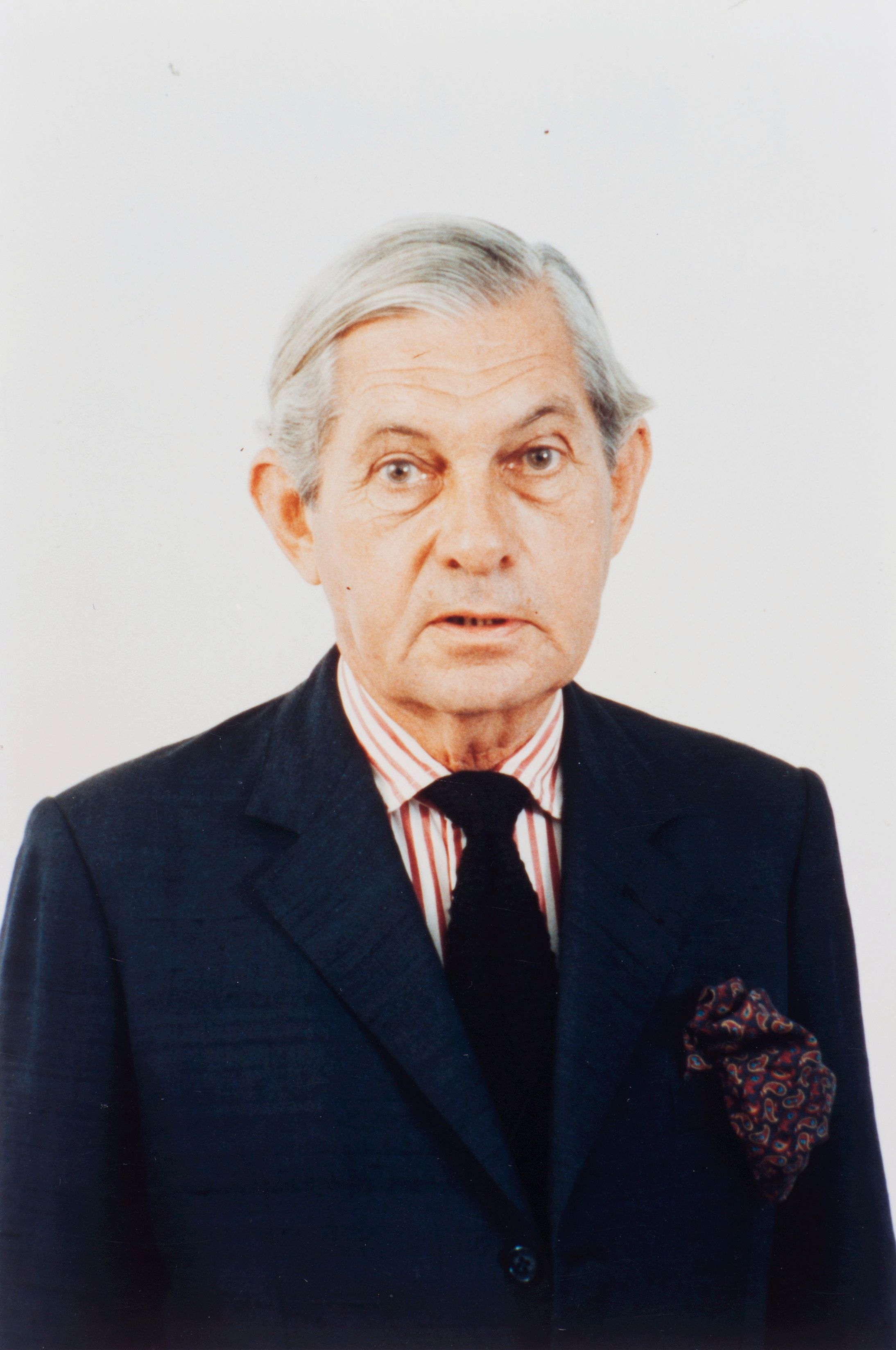 Richard W.L. Austin AO OBE (1919–2000) / QAGOMA Library Collection
