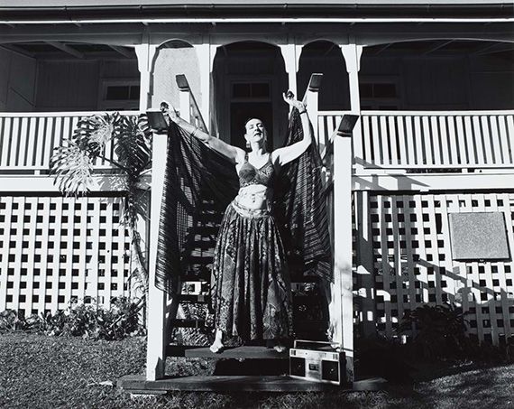MARTIN, Lin Australia b.1953 Sheila Giles, given the gift of healing, Brisbane (from ‘Journeys north’ portfolio) 1986-87 Gelatin silver photograph on paper 40.8 x 50.5cm 38.7 x 48.5cm (comp.) Acc. 1987.166.026 Purchased 1987 with the financial assistance of the Australian Bicentennial Authority to commemorate Australia’s Bicentenary in 1988