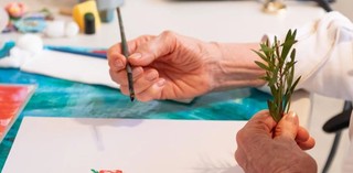 The QAGOMA Art and Dementia program’s creative activity includes tactile and sensory material.