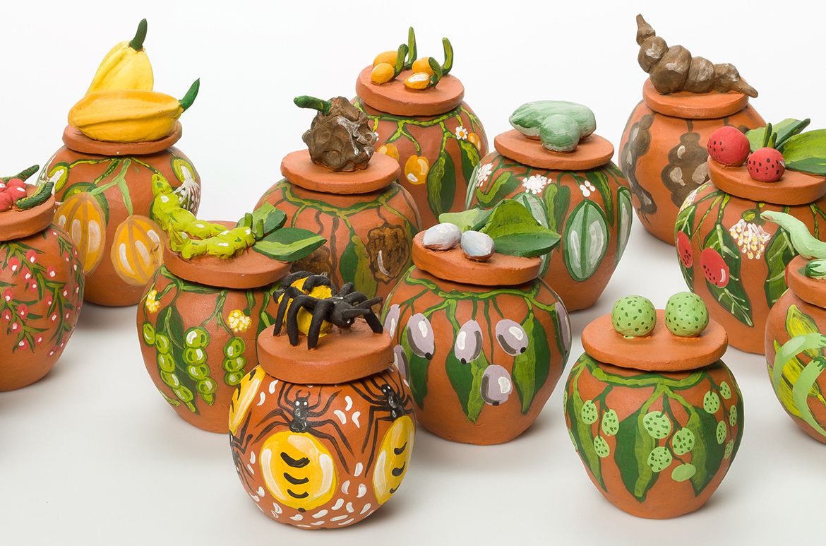 Hermannsburg Potters, Northern Territory, Australia est. 1990 / Rona Rubuntja, Arrernte people, Australia b.1970 / ‘Bush tucker’ series 2009 / Earthenware, hand-built terracotta clay with underglaze colours and applied decoration / 13 x 9cm / Purchased 2010 with funds raised through the QAG Foundation Appeal / Collection: Queensland Art Gallery | Gallery of Modern Art / © Rona Rubuntja
