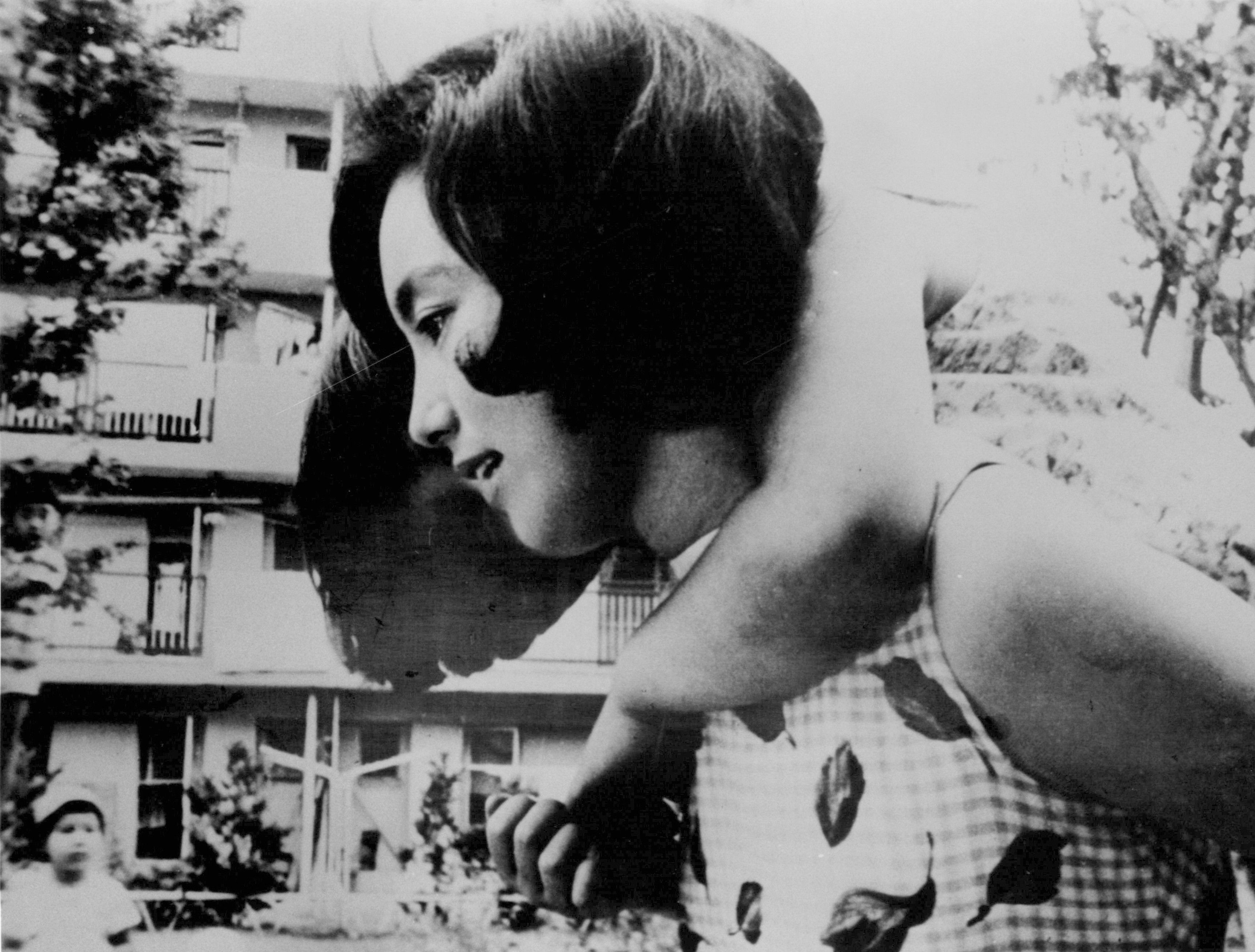 Production still from She and He 1963 / Director: Susumu Hani / Image courtesy: © Iwanami Audio-Visual Media Inc