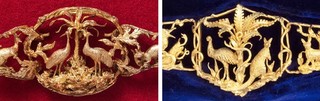 (left) Bracelet 1864, Collection: Queensland Art Gallery | Gallery of Modern Art / (Right) Bracelet 1858, Collection: Powerhouse Museum, Sydney