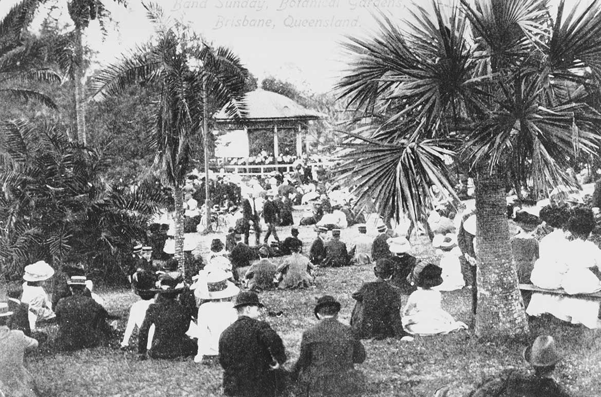 Band Sunday at Botanical Gardens c.1911 / Courtesy: John Oxley Library, State Library of Queensland, Brisbane