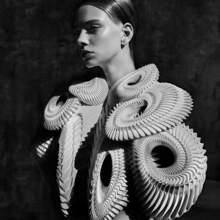 Iris van Herpen, Netherlands b.1984 / Hypersonic Speed top, from the ‘Capriole’ collection 2018 / Collection: Iris van Herpen / Photograph: Sølve Sundsbø / © Sølve Sundsbø