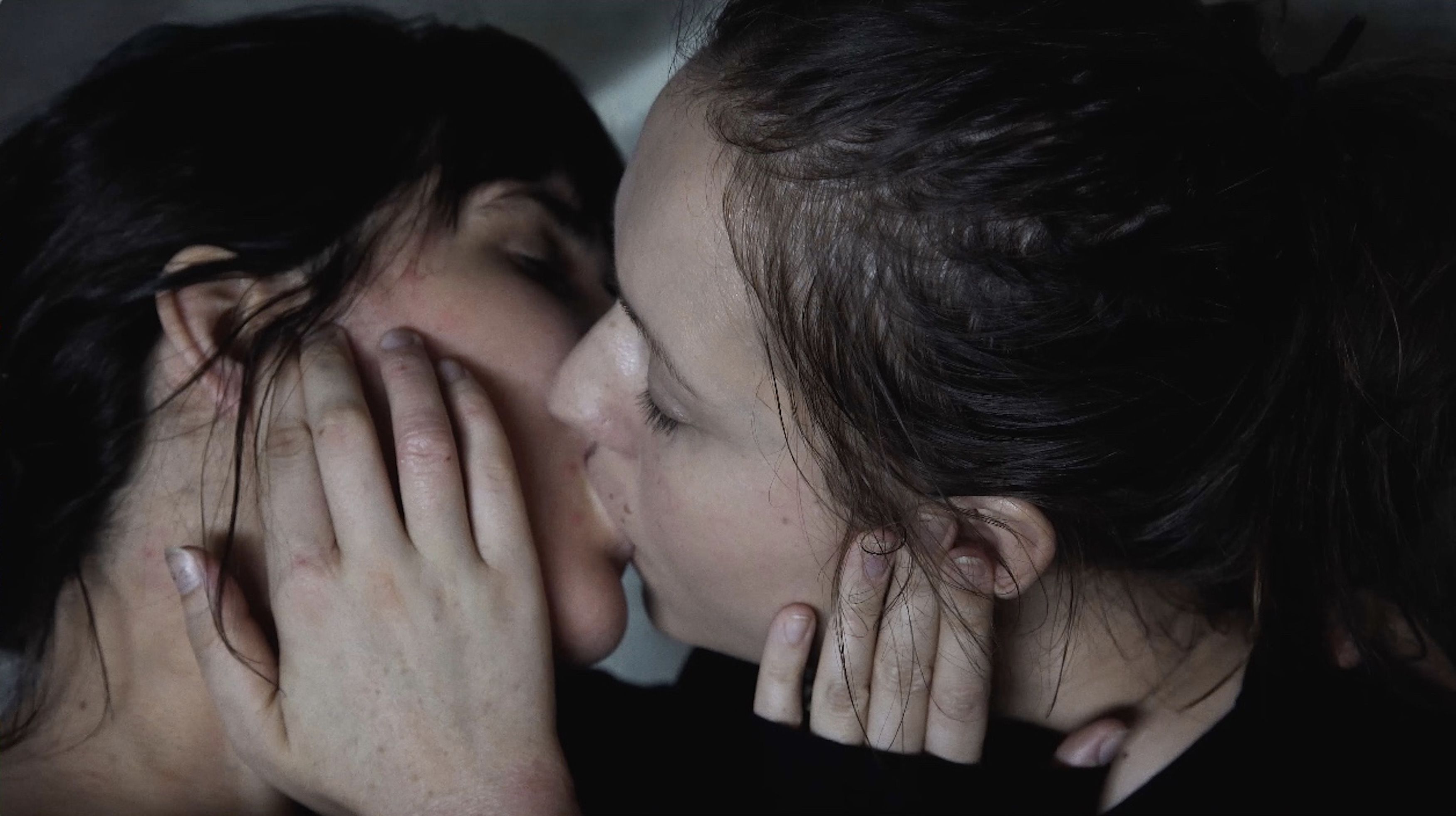 Oliver Beer / United Kingdom b. 1985 / Composition for Mouths (Songs My Mother Taught Me) I 2018 / HD video with sound 4mins 05s / ©OliverBeer