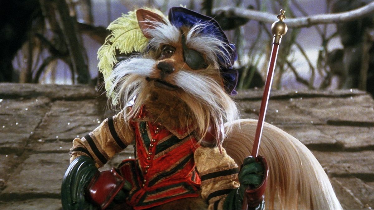 Jennifer Connelly and David Bowie / Production still from Labyrinth 1986 / Dir: Jim Henson / Image courtesy: Tri-star Pictures/ Everett/ Rex / Shutterstock