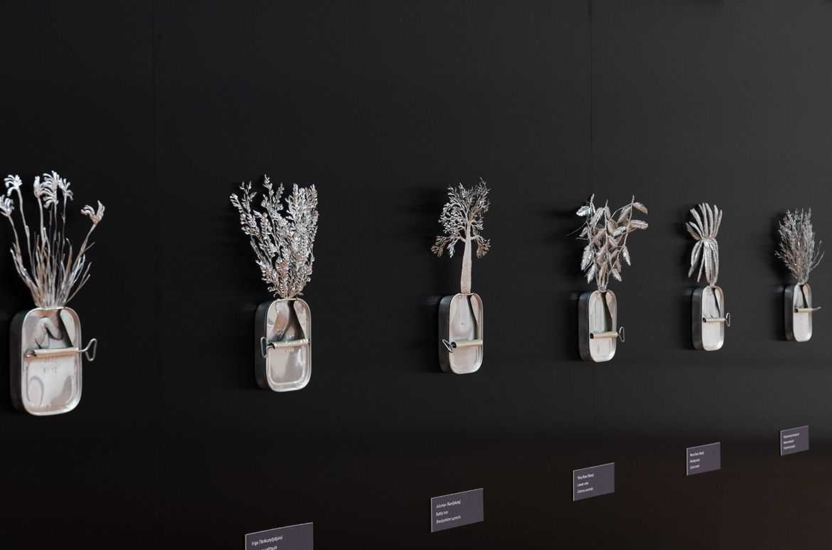 Fiona Hall, Australia b.1953 / Works from Australian set (from ‘Paradisus Terrestris Entitled’ series) 1998–99 / Aluminium and tin / Thirteen pieces: 28 x 18 x 4cm (each, approx.) / Purchased 2021. The Josephine Ulrick and Win Schubert Charitable Trust / Collection: The Josephine Ulrick and Win Schubert Charitable Trust, Queensland Art Gallery | Gallery of Modern Art / © Fiona Hall