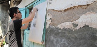 Boedi Widjaja at his childhood home in Solo, Java, Indonesia, 2012. Photograph by Audrey Koh. Courtesy the artist.