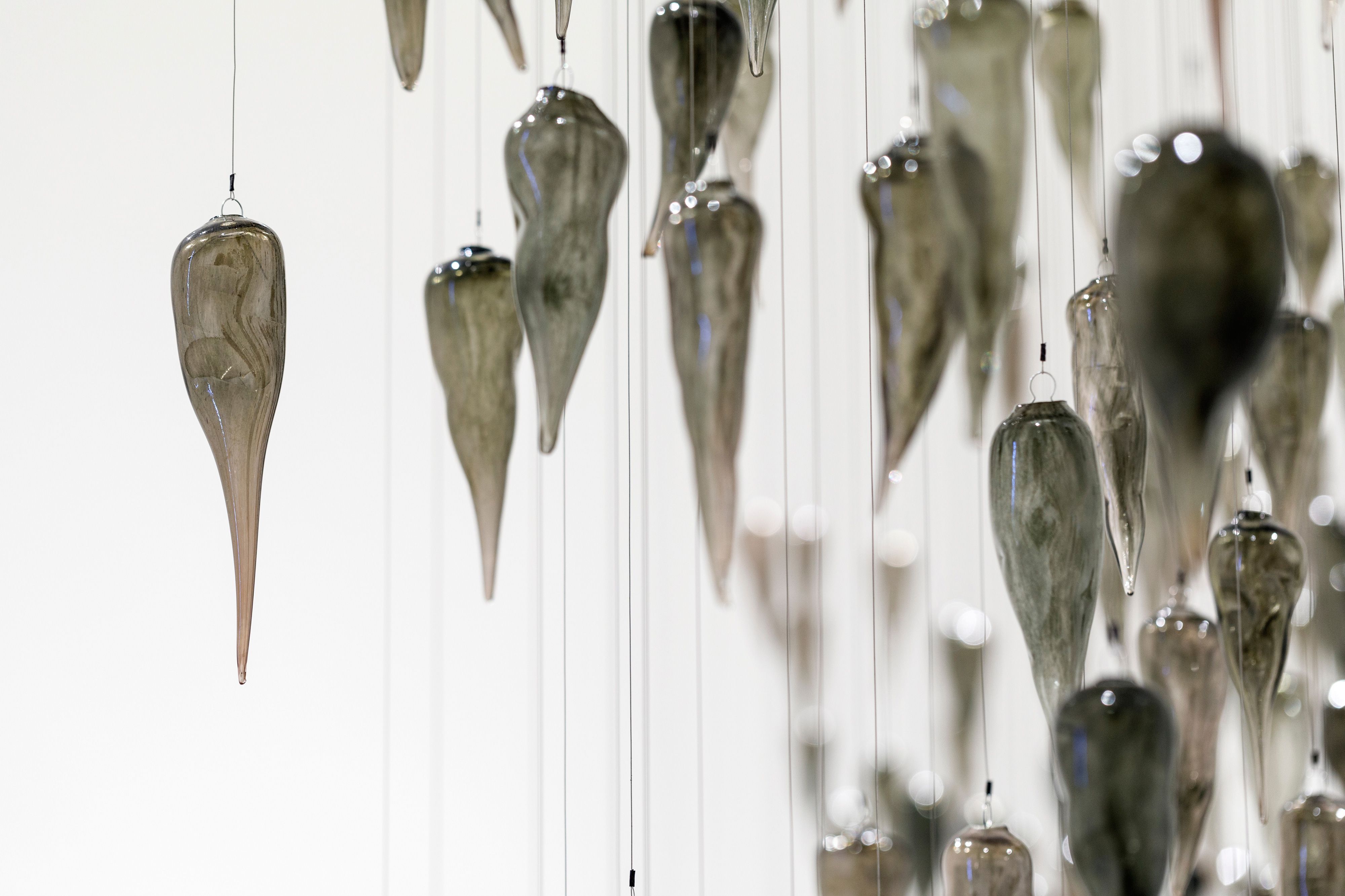 Yhonnie Scarce / Kokatha and Nukunu peoples Australia b.1973 / Cloud Chamber 2020 (installation views, ‘Looking Glass: Judy Watson and Yhonnie Scarce’, TarraWarra Museum of Art, Healesville, Vic. 2020) / Glass / Collection: TarraWarra Museum of Art, Healesville, Victoria / Image courtesy: Yhonnie Scarce and THIS IS NO FANTASY, Melbourne / Photograph: Andrew Curtis