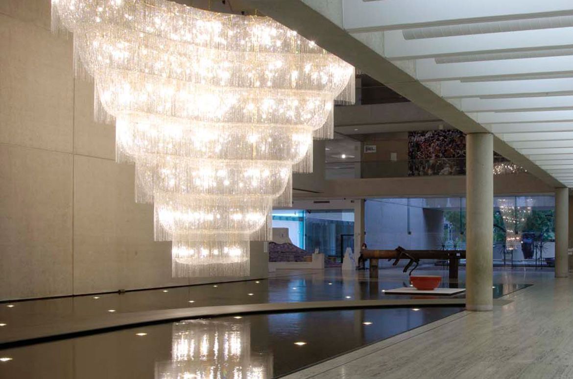 Ai Weiwei, China b.1957 / Boomerang 2006 / Glass lustres, plated steel, electric cables, LED lamps / 700 x 860 x 290cm / Gift of the artist through the Queensland Art Gallery Foundation 2007 / Collection: Queensland Art Gallery | Gallery of Modern Art / © Ai Weiwei