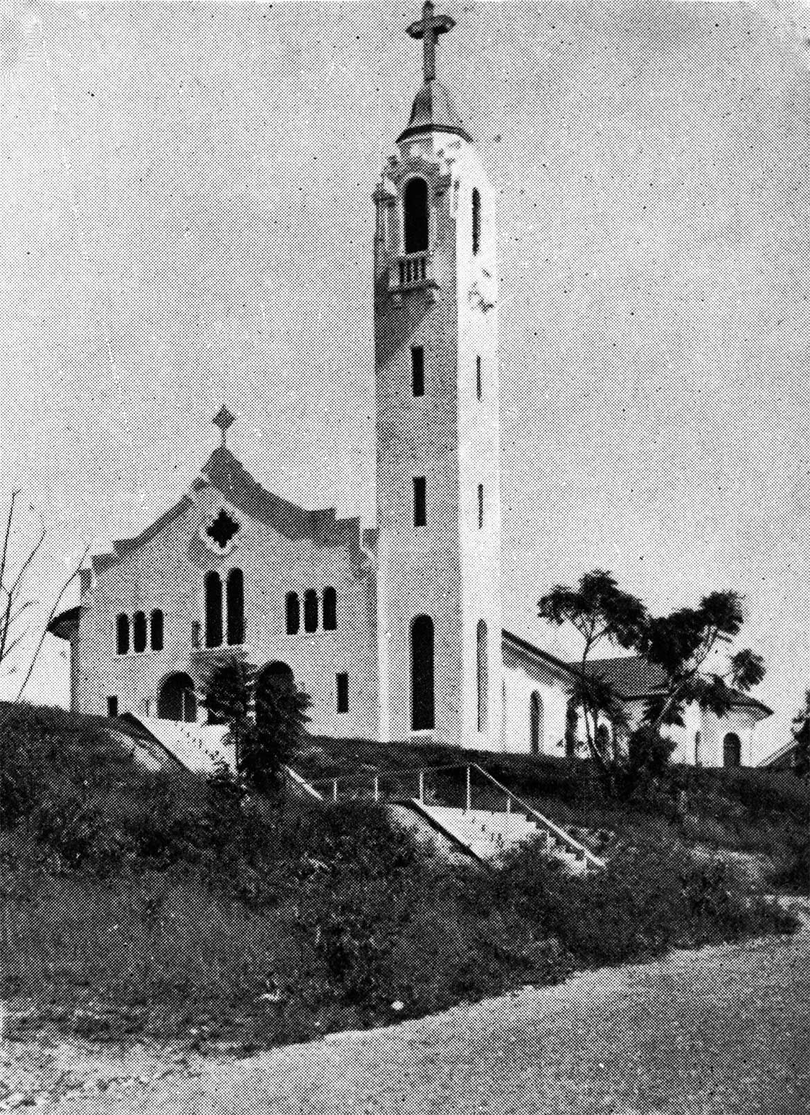 Our Lady of Victories Catholic Church at Bowen Hills c.1928 / Courtesy: John Oxley Library, State Library of Queensland, Brisbane