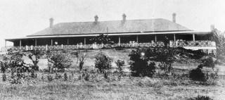 Newstead House, c.1920 / 99184004971302061 / Courtesy: John Oxley Library, State Library of Queensland, Brisbane