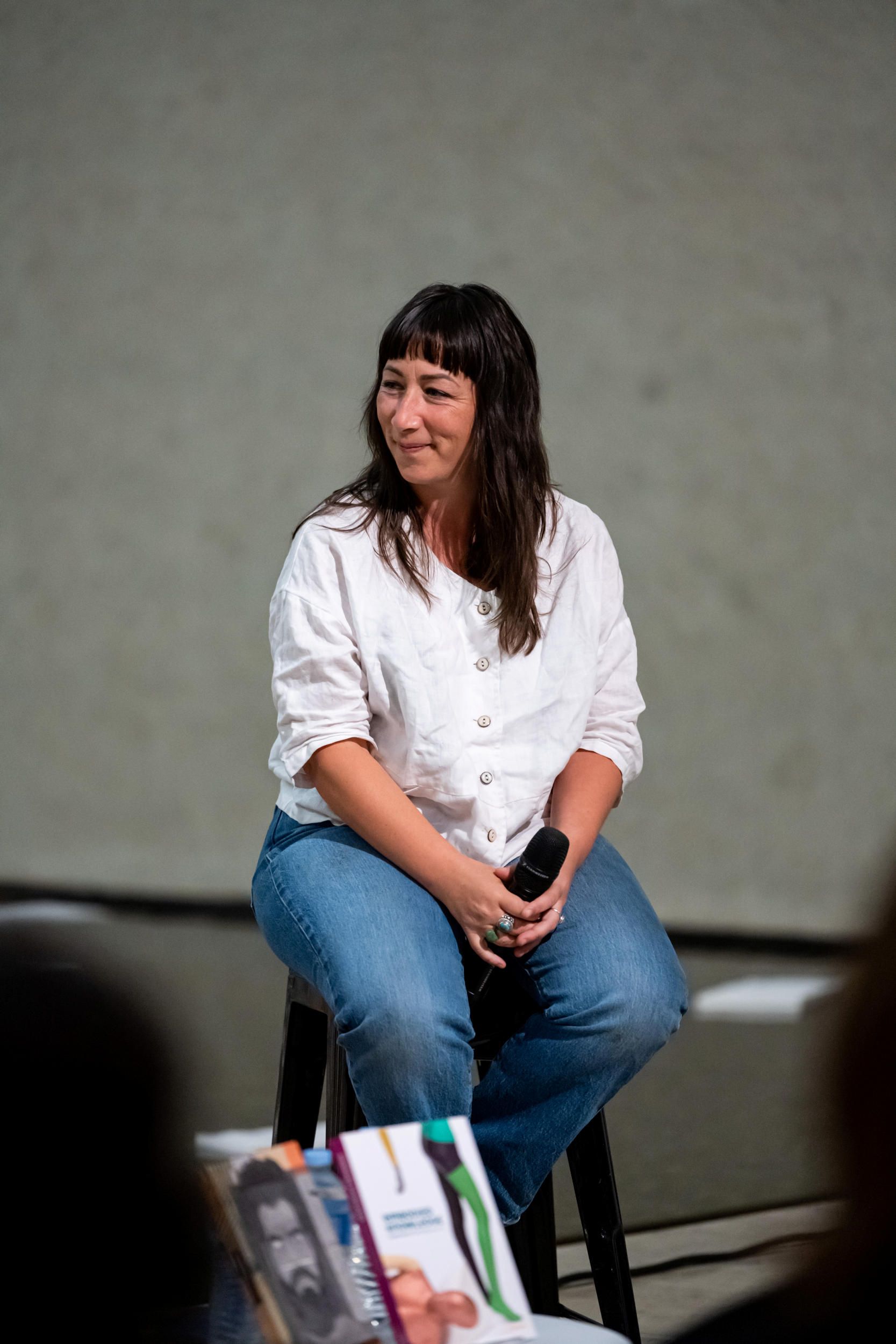 Megan Cope speaking at the Art & Blaktivism Discussion / November 2022 / Queensland Art Gallery, Brisbane / Photography: C Callistemon, QAGOMA