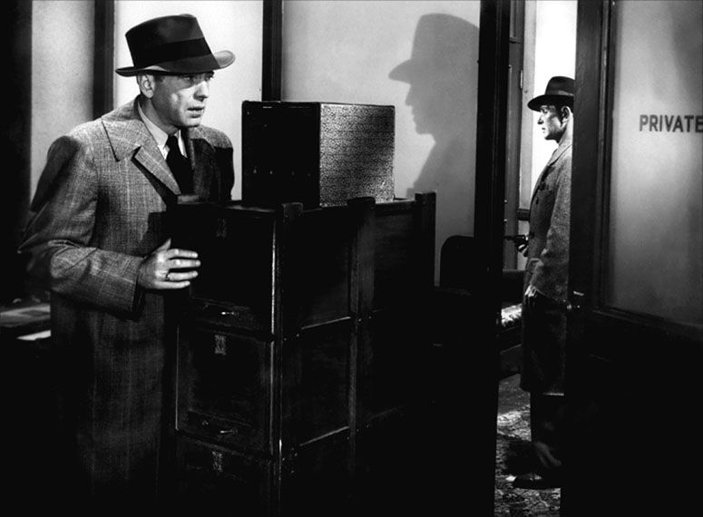 Production still from The Big Sleep 1946 / Director: Howard Hawks / Image courtesy: Roadshow Entertainment